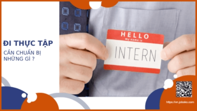 Sinh viên điều dưỡng trao đổi kinh nghiệm viết báo cáo thu hoạch thực tập